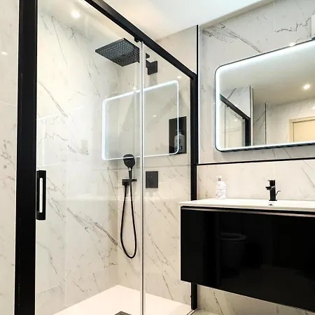 La Palme D'or - Piscine, Pétanque Et Port *